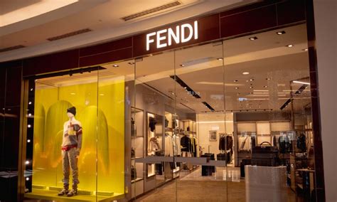 fendi established|who is Fendi owned by.